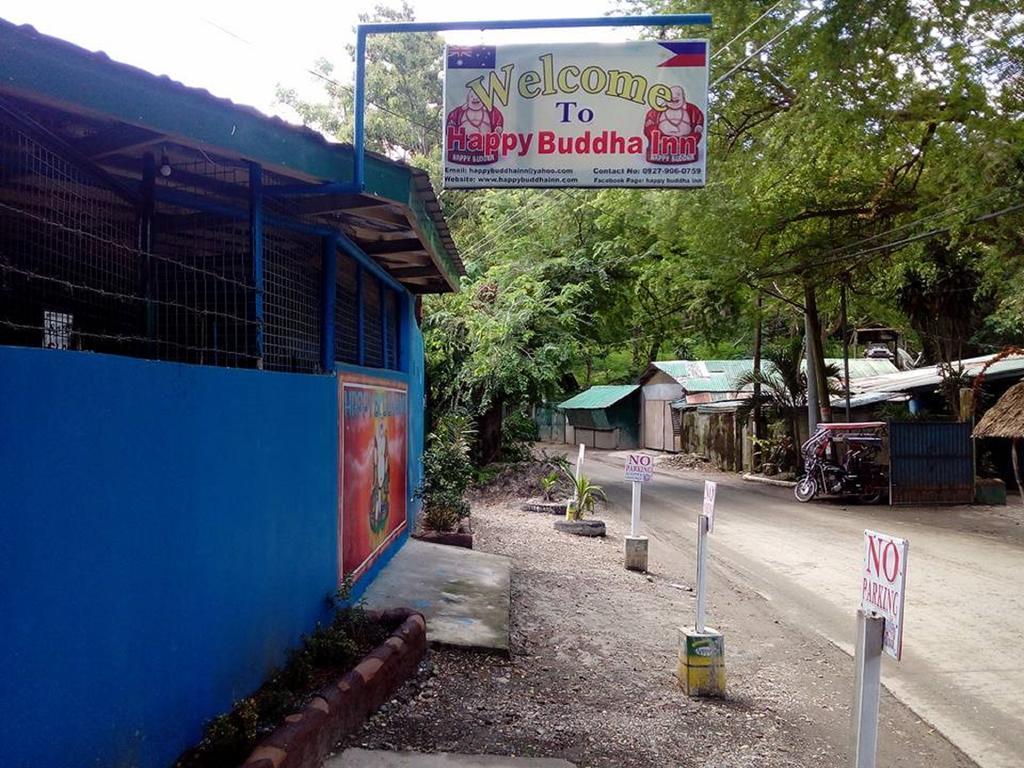 פוארטו גאלרה Happy Buddha Inn מראה חיצוני תמונה